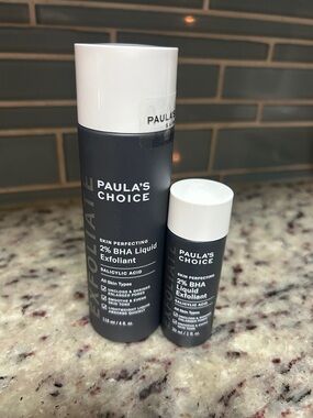 Paula's Choice 2% BHA Liquid Exfoliant - White & Charcoal